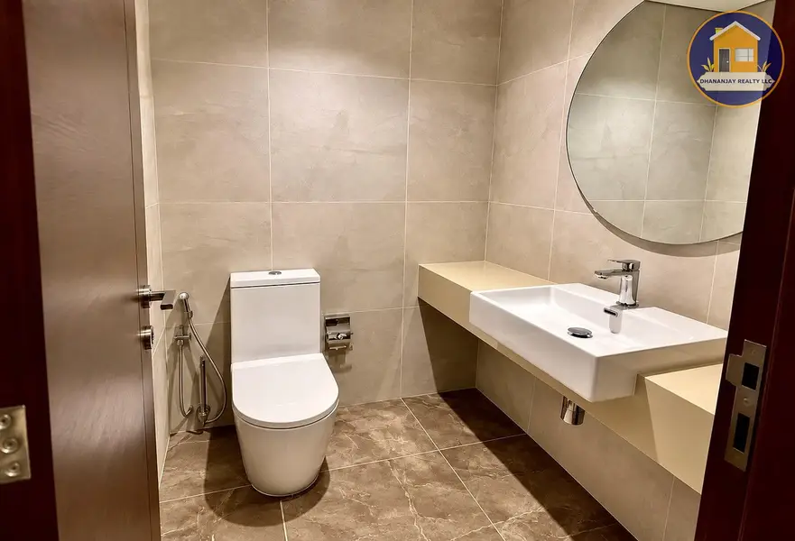 Spacious 2BR | En-Suite Baths | Closed Kitchen | Store