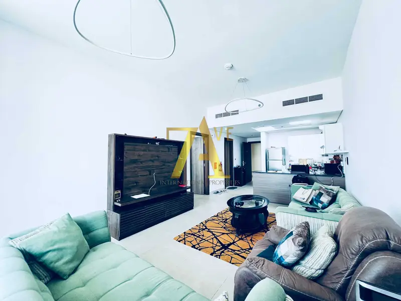 FULLY FURNISHED | 2 CAR PARK | CHILLER FREE | LARGEST LAYOUT | COMMUNITY FACING