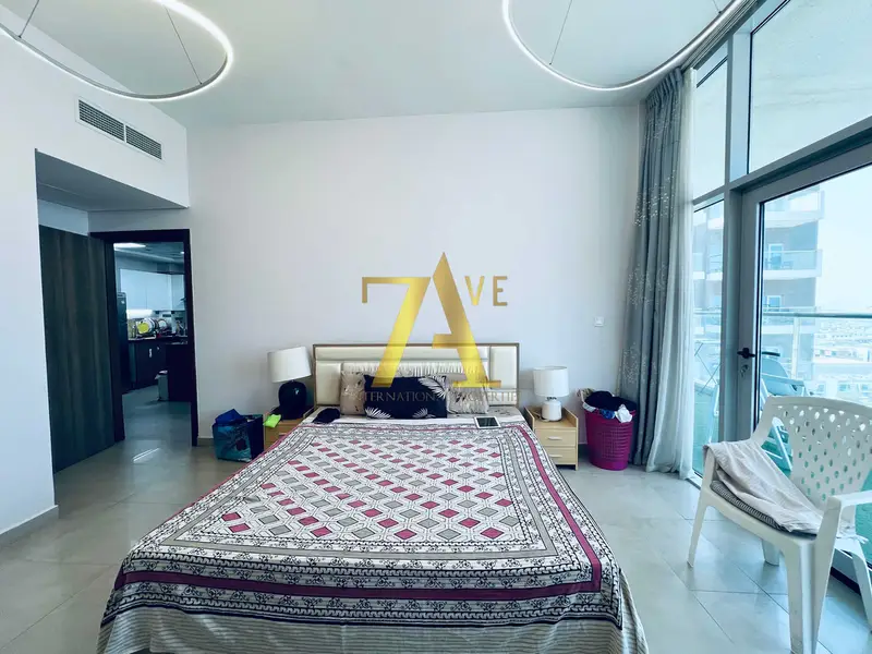 FULLY FURNISHED | 2 CAR PARK | CHILLER FREE | LARGEST LAYOUT | COMMUNITY FACING
