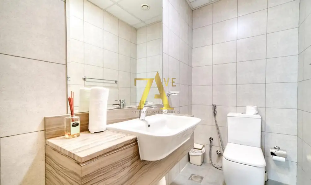 FULLY FURNISHED | 2 CAR PARK | CHILLER FREE | LARGEST LAYOUT | COMMUNITY FACING