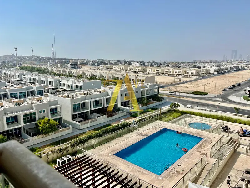 FULLY FURNISHED | 2 CAR PARK | CHILLER FREE | LARGEST LAYOUT | COMMUNITY FACING