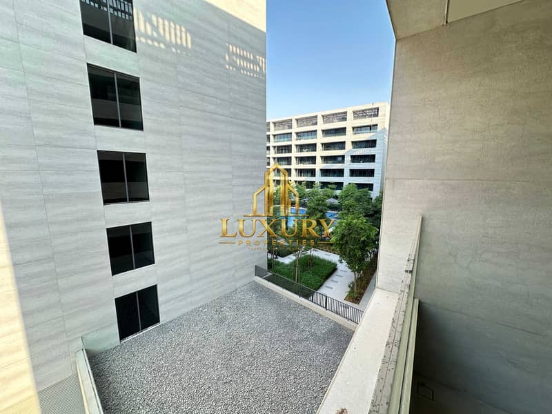 11 Spacious 1BR with 2 Baths | Pool & Gym | Aljada