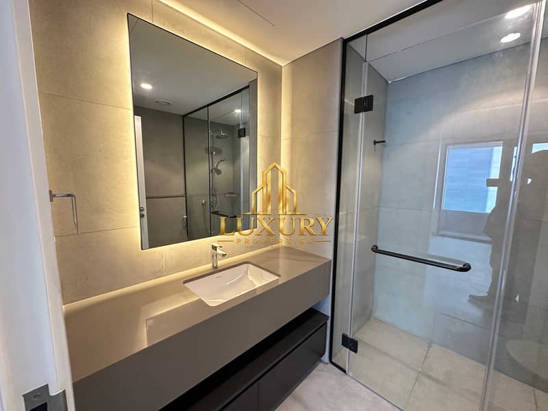 13 Spacious 1BR with 2 Baths | Pool & Gym | Aljada