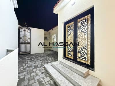 3 Bedroom Flat for Rent in Madinat Al Riyad, Abu Dhabi - IMG_4143. jpg 3 Bedroom Flat for Rent in Madinat Al Riyad, Abu Dhabi - IMG_4143. jpg