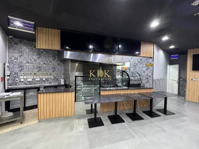 Shop para en Venta en Jumeirah Village Circle (JVC), Dubai - fc2af6b5-bbe7-470f-b447-47f7b98b5d13. jpg