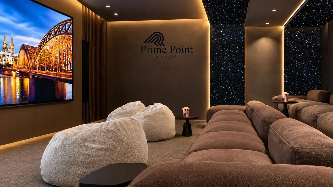 NO COMMISSION | Luxury 3 Bedroom Apartment