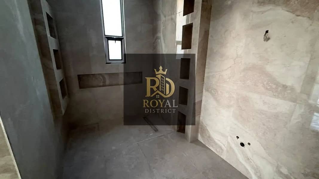 6 869518431-1066x800. webp