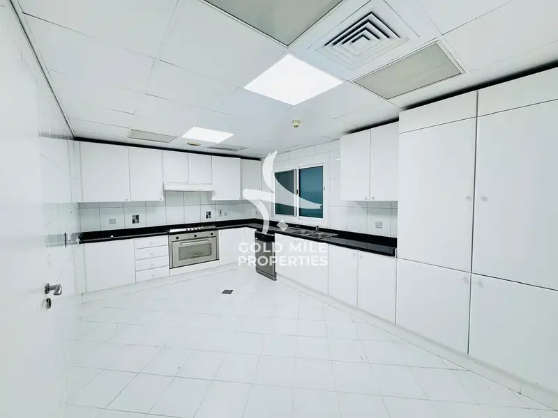 Modern 2 Bedroom Apartment | Chiller Free | Family Living