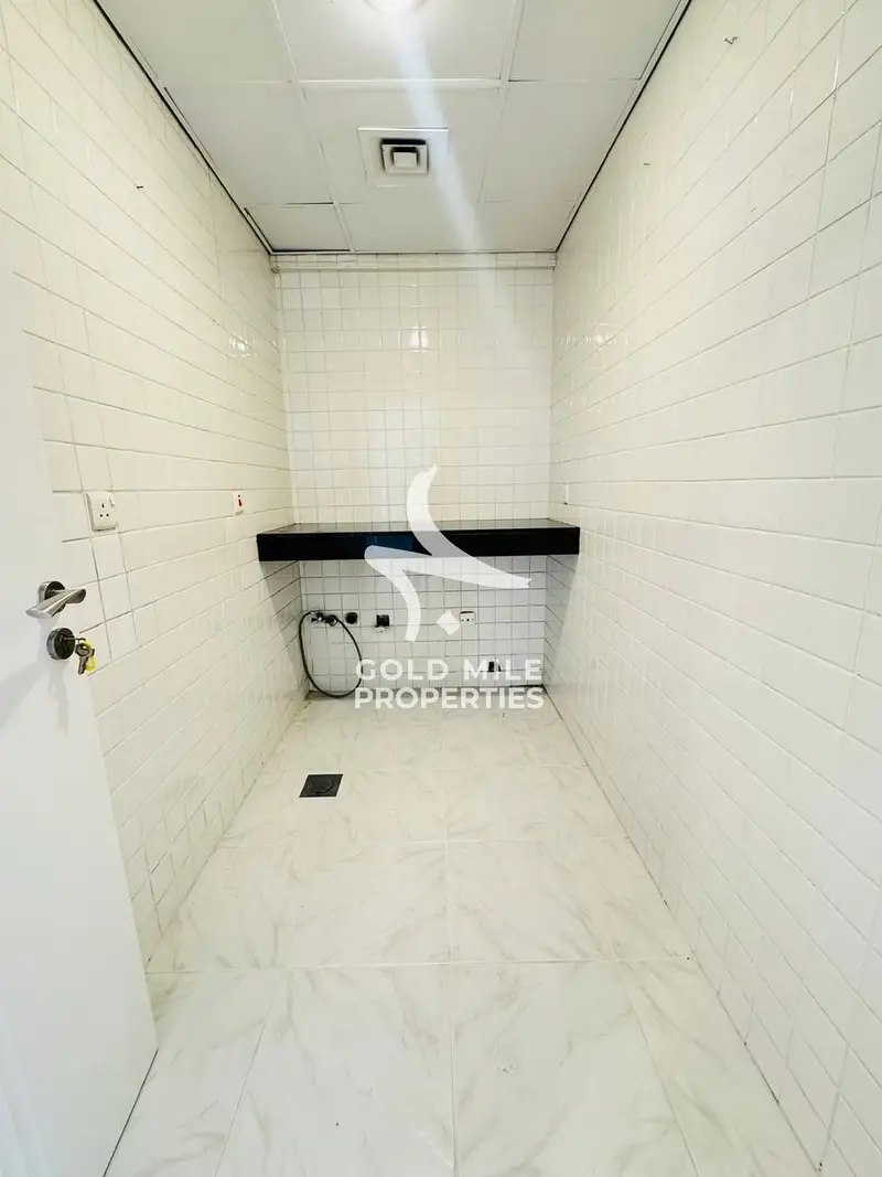 Modern 2 Bedroom Apartment | Chiller Free | Family Living