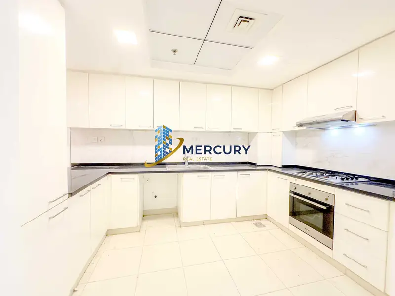 Bright | Large | Convenient Layout - Skyline View