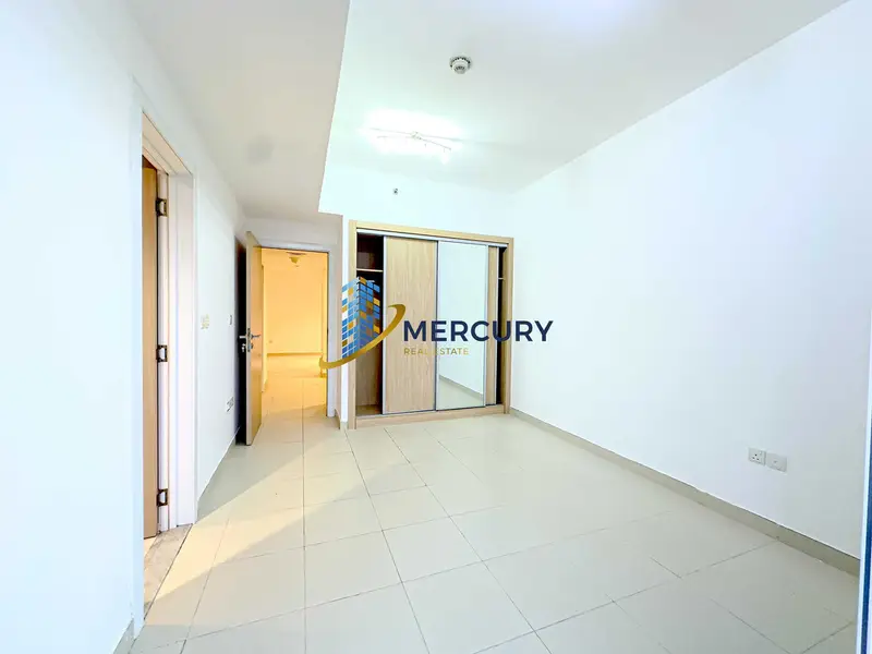 Bright | Large | Convenient Layout - Skyline View