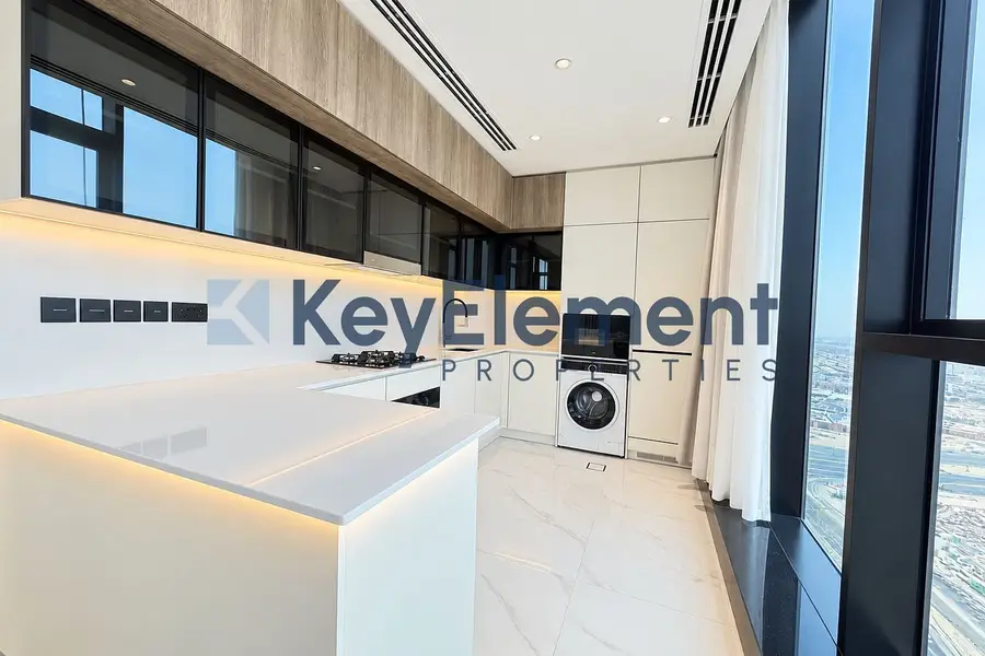 Modern Interiors | Spacious | Naturally Bright