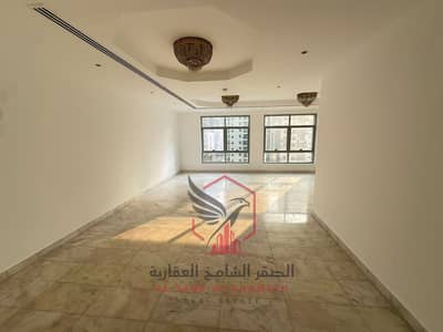 3 habitaciones Apartamento para en Alquiler en Al Majaz, Sharjah - WhatsApp Image 2026-09-26 at 6.04. 58 PM (5). jpeg 3 habitaciones Apartamento para en Alquiler en Al Majaz, Sharjah - WhatsApp Image 2026-09-26 at 6.04. 58 PM (5). jpeg