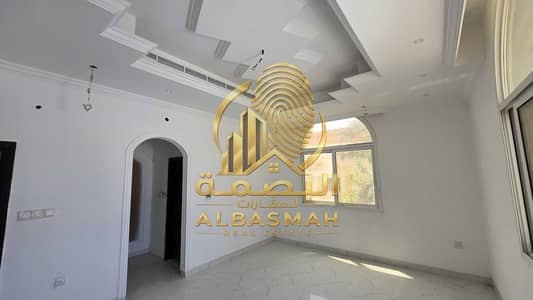 5 Bedroom Villa for Sale in Al Nekhailat, Sharjah - 3d69c5bb-c2a5-4e41-b8b0-ad066379c93a. jpg 5 Bedroom Villa for Sale in Al Nekhailat, Sharjah - 3d69c5bb-c2a5-4e41-b8b0-ad066379c93a. jpg