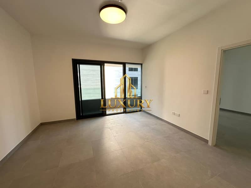8 LUXURY LIVING AT ITS FINEST | BRAND-NEW 1 BEDROOM APARTMENT