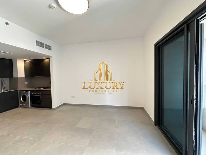 12 LUXURY LIVING AT ITS FINEST | BRAND-NEW 1 BEDROOM APARTMENT