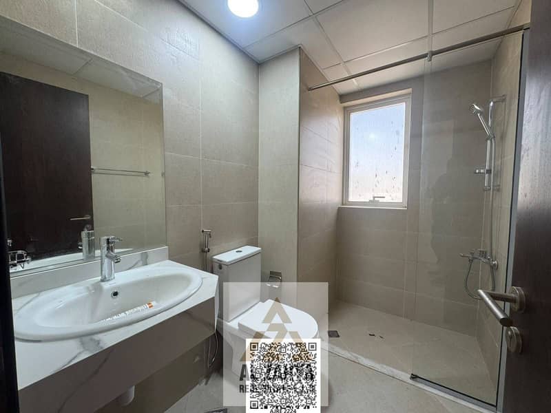 5 d3ac73e0-5a27-4ab8-9057-b36cbde988ec. jpg