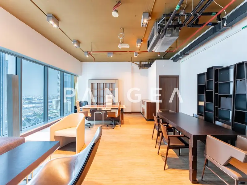 Open Layout | Pantry | Near Metro
