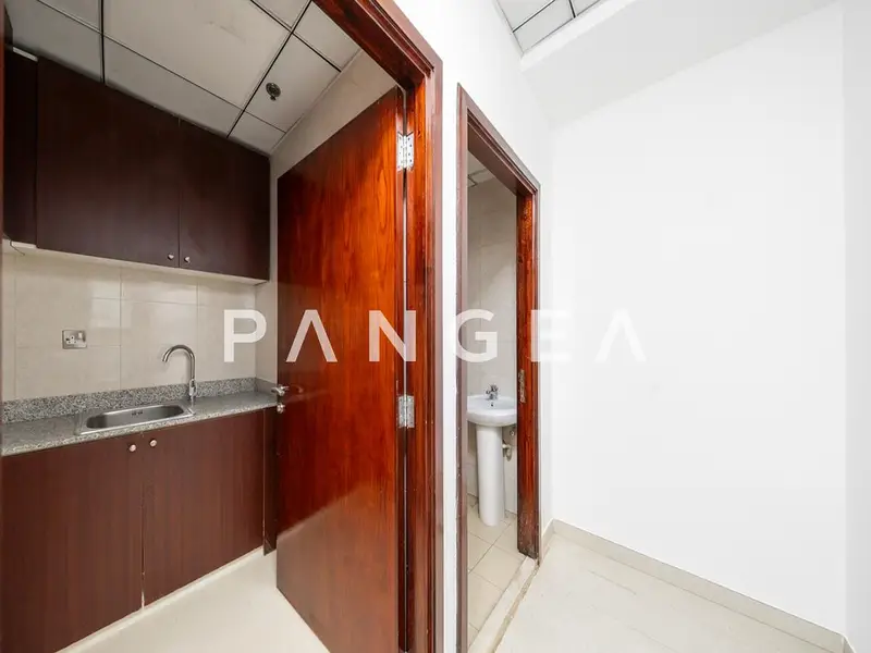 Furnished | Open View | Wet Pantry