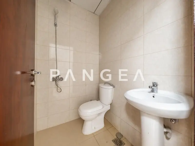 Furnished | Open View | Wet Pantry