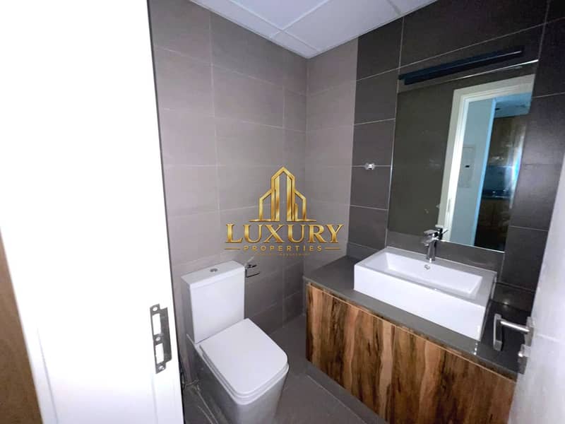 8 Spacious 1 BHK Apartment in Al Mamsha | 2 Washrooms | AED 43,500 Yearly | 4 Installments