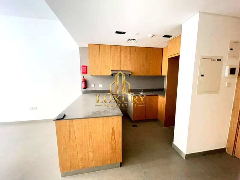 12 Spacious 1 BHK Apartment in Al Mamsha | 2 Washrooms | AED 43,500 Yearly | 4 Installments