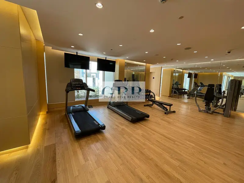 Chiller Free | Fully Furnished | Prime Location