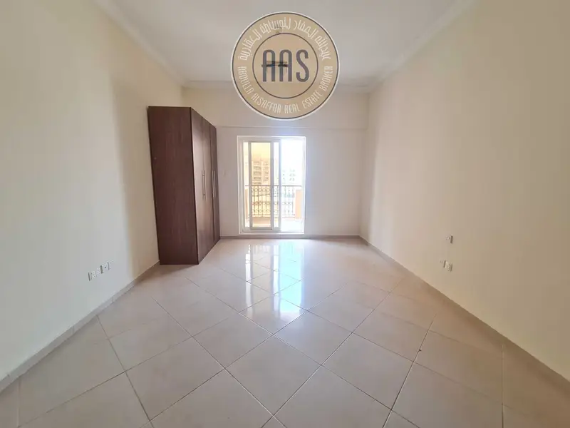 Prime Location Luxury Studio Apartment Available For Rent 43k