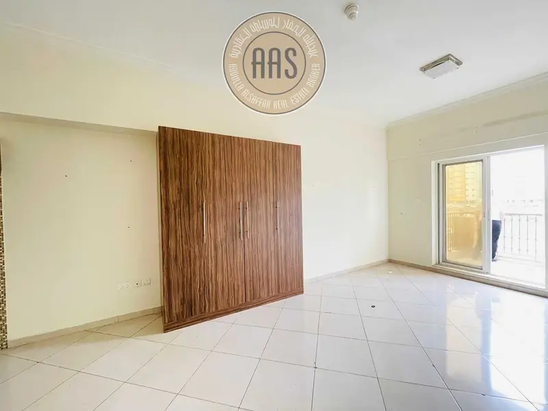 Lavish Studio Apartment Available For Rent With Balcony 45k
