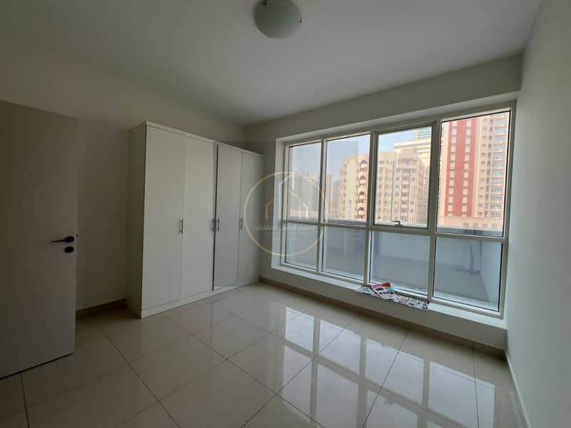 3 photo_5940662003938561566_y. jpg