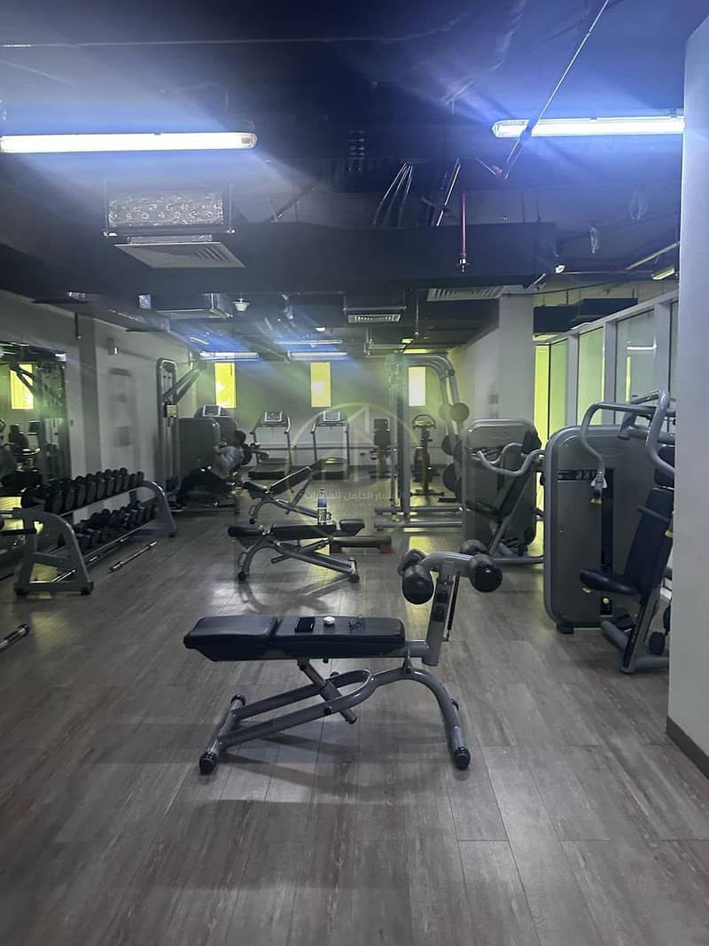 5 photo_5936204708353609418_y. jpg