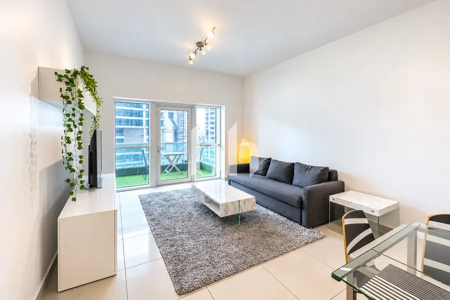 High Floor | Furnished | Upgraded | Sea View