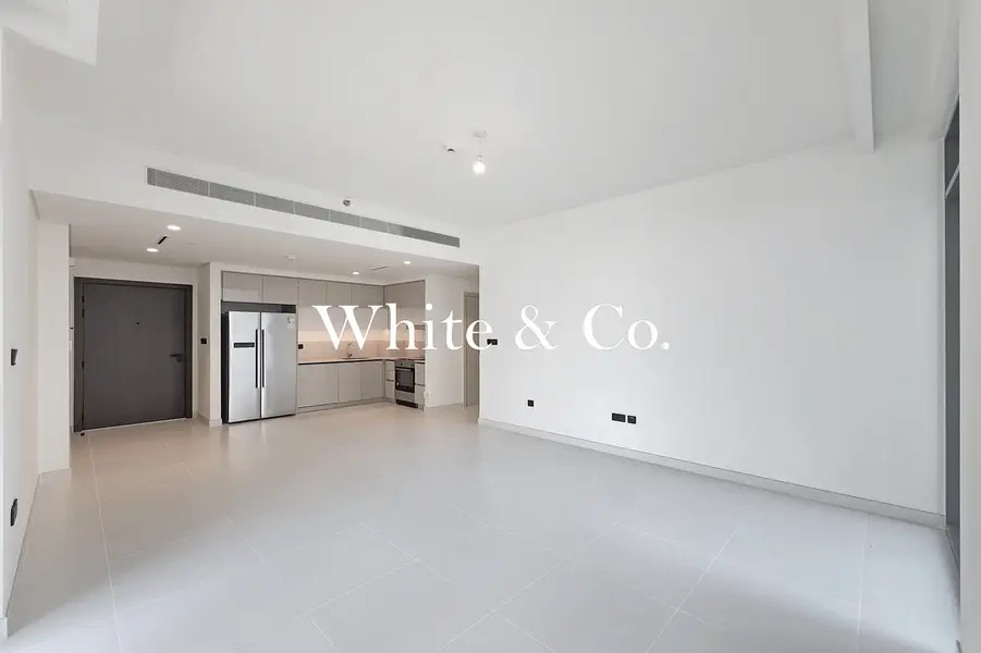 2 Bedroom | Dual Views | Twin Balconies