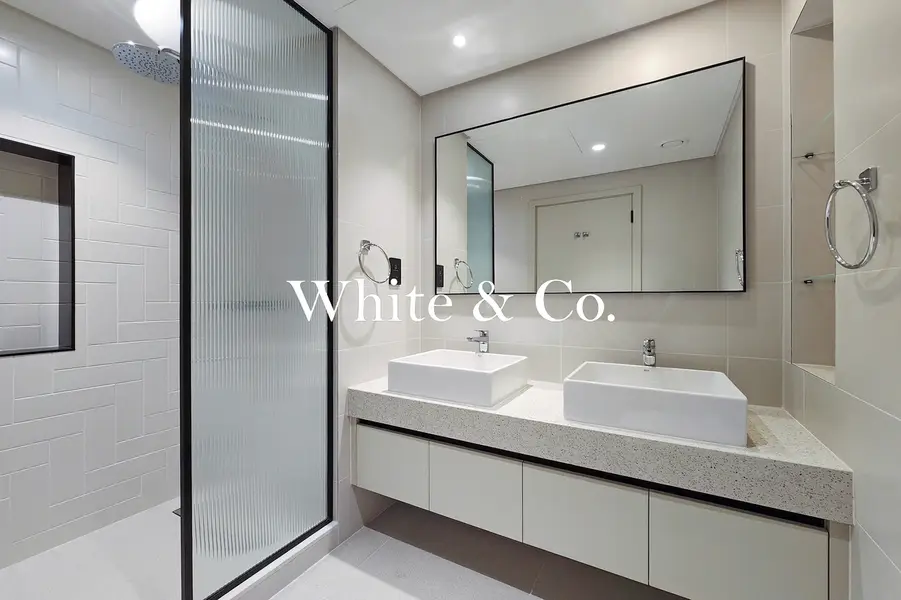 2 Bedroom | Dual Views | Twin Balconies