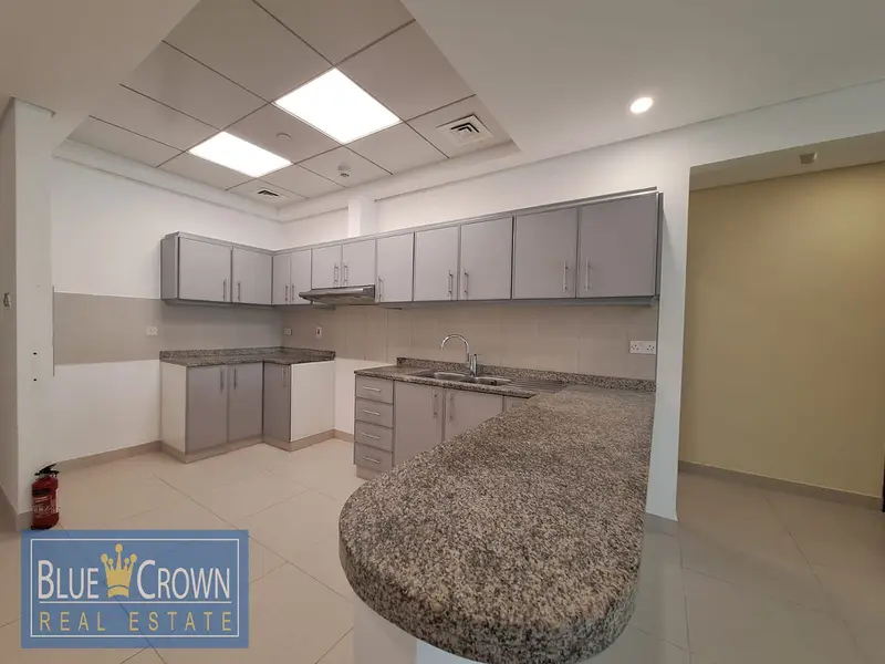 2 Bedroom Ideal Family Home with Easy Metro Access