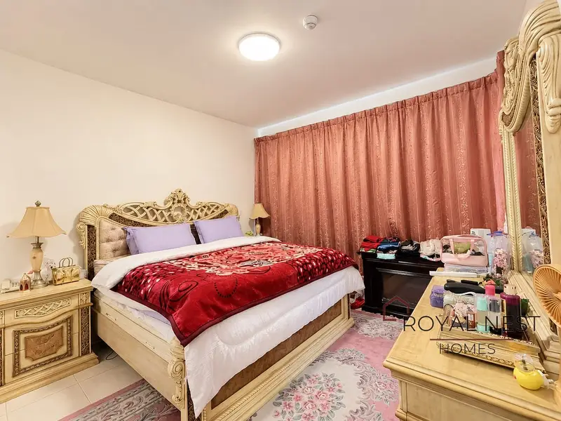 Spacious Layout Home | High ROI | Well Maintained