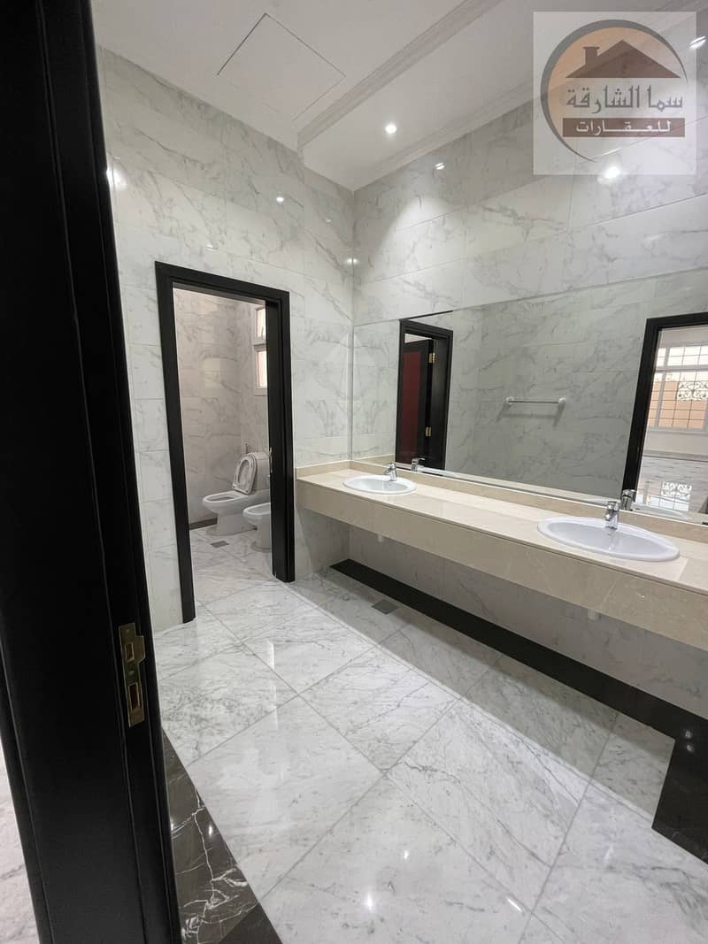 11 ddf86cbd-c763-4f7e-a5b4-2e45543a1145. jpg