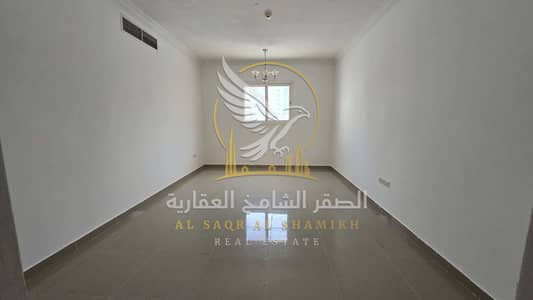 2 Bedroom Flat for Rent in Al Qulayaah, Sharjah - غرفتين-وصالة-للا-يجار-2-غرف-القليعة-الشارقة-صورة-العقار-re-001-02. jpg