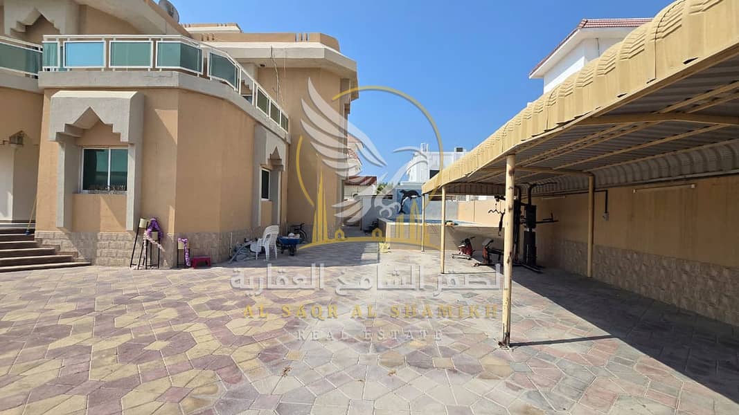 2 fyla-for-rent-5-bedroom-shrqan-alsharqa-property-02. jpg