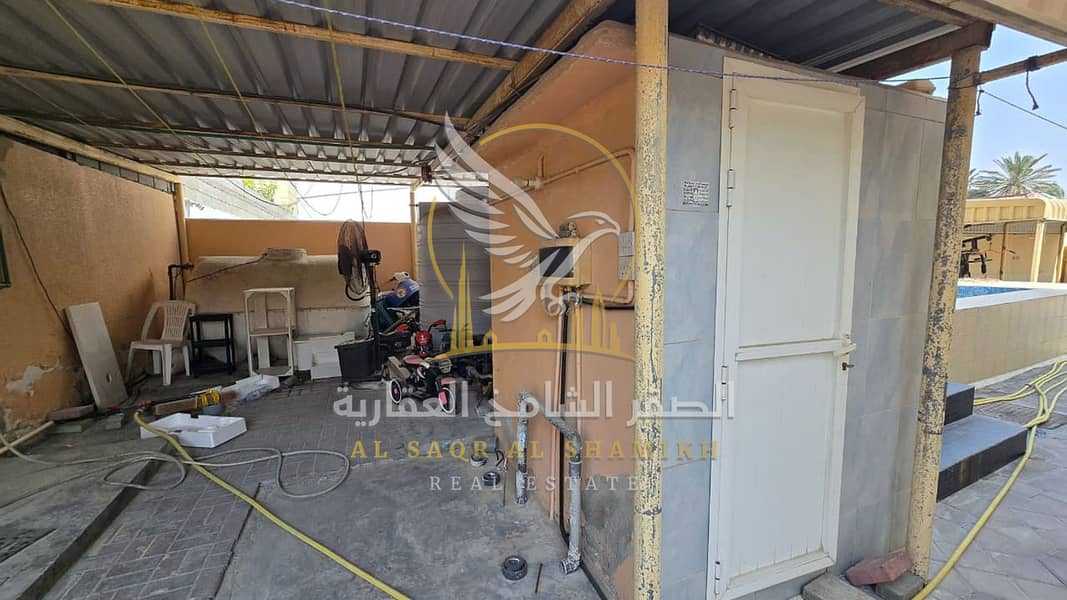 14 fyla-for-rent-5-bedroom-shrqan-alsharqa-property-32. jpg