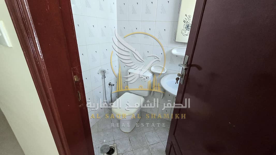 38 fyla-for-rent-5-bedroom-aljzat-alsharqa-property-30. jpg