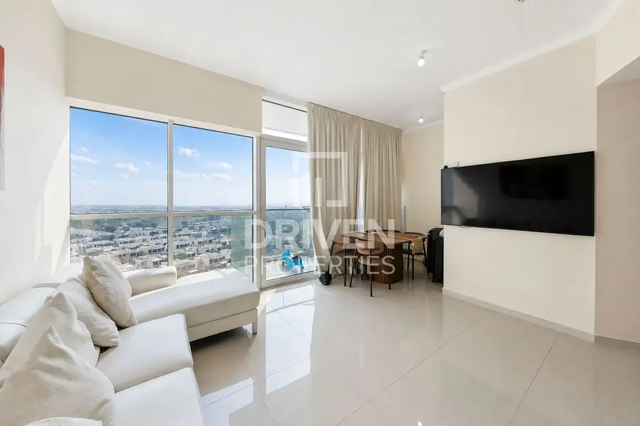 Rented | Spacious | Golf View | High Floor