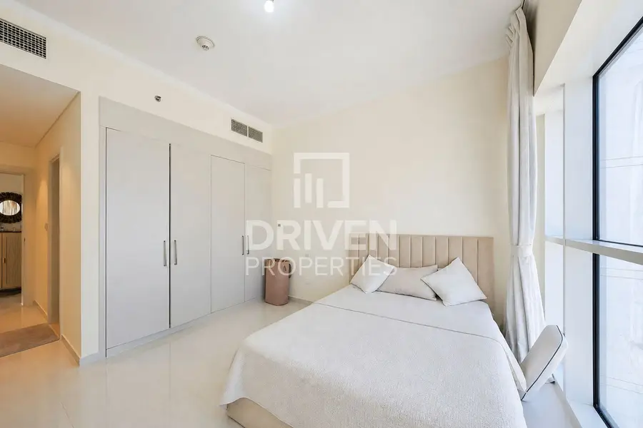 Rented | Spacious | Golf View | High Floor