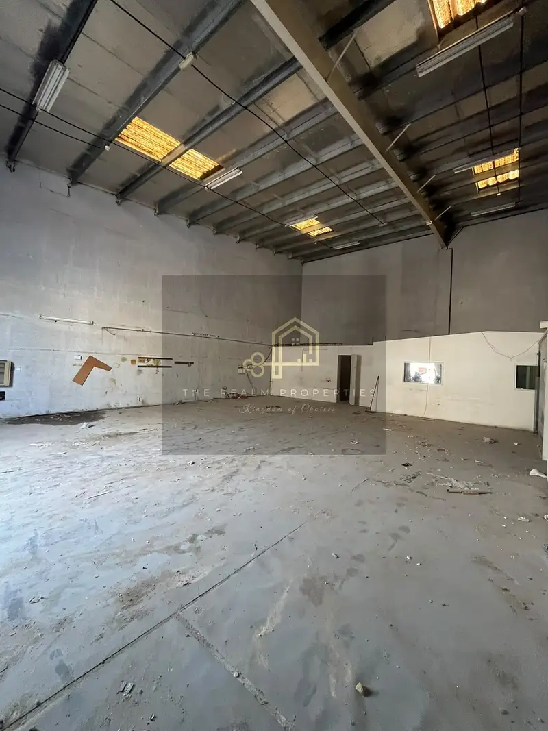 **DEAL**3615 SQFT WAREHOUSE IN AL QUSAIS INDUSTRIAL 2