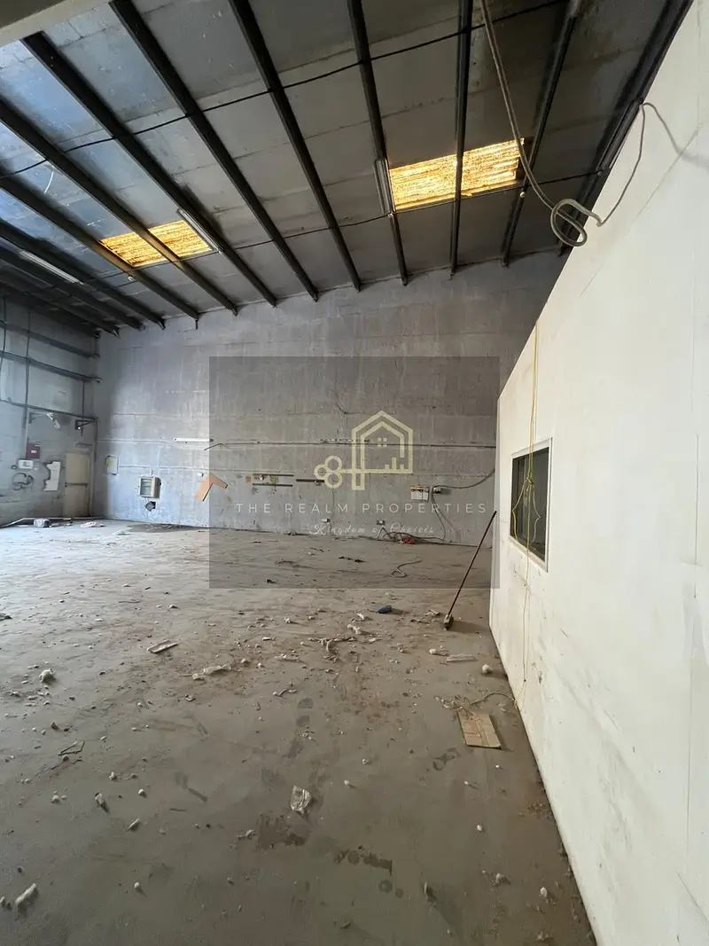 **DEAL**3615 SQFT WAREHOUSE IN AL QUSAIS INDUSTRIAL 2