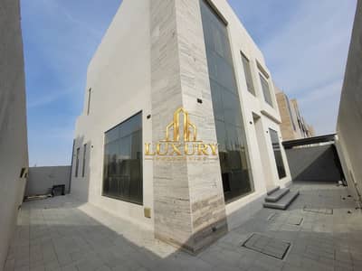 4 habitaciones Apartamento para en Alquiler en Hoshi, Sharjah - Luxury 4-Bedroom Villa for Rent in Hoshi Sharjah