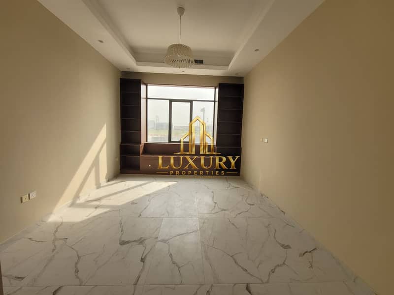 27 Luxury 4-Bedroom Villa for Rent in Hoshi Sharjah