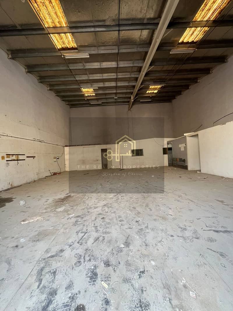 **DEAL**4363 SQFT WAREHOUSE IN AL QUSAIS INDUSTRIAL 2