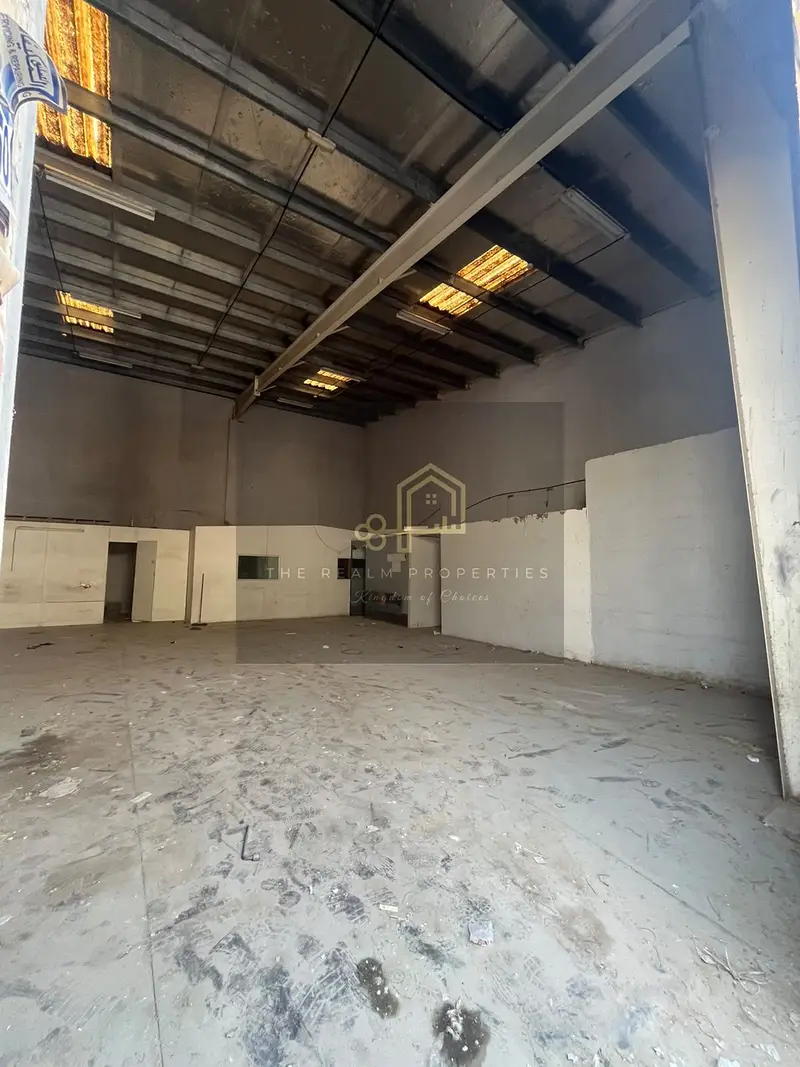 **DEAL**4363 SQFT WAREHOUSE IN AL QUSAIS INDUSTRIAL 2