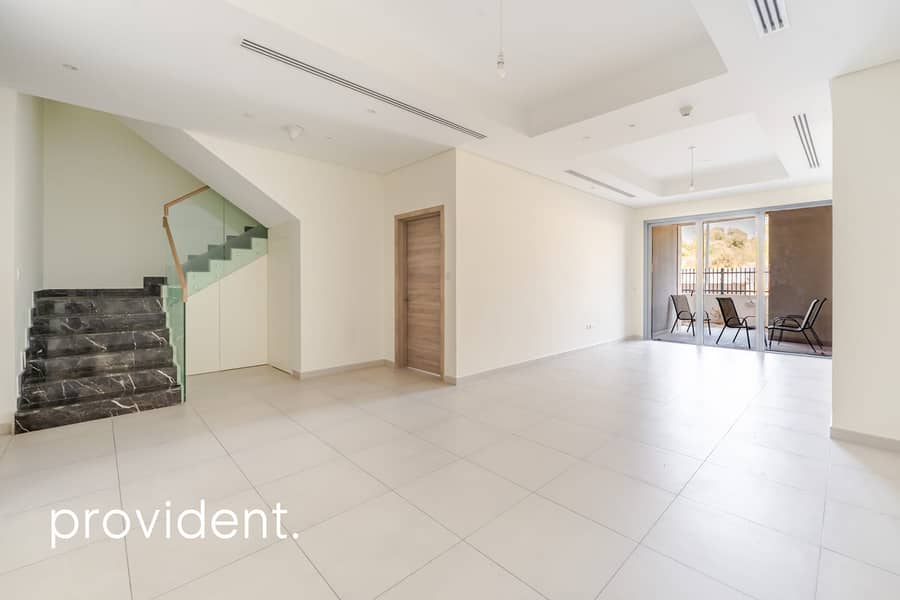 Wohnung in Mirdif,Mirdif Hills,Nasayem Avenue,Nasayem Avenue Block C, 4 schlafzimmer, 3900000 AED - 16898704 Wohnung in Mirdif,Mirdif Hills,Nasayem Avenue,Nasayem Avenue Block C, 4 schlafzimmer, 3900000 AED - 16898704